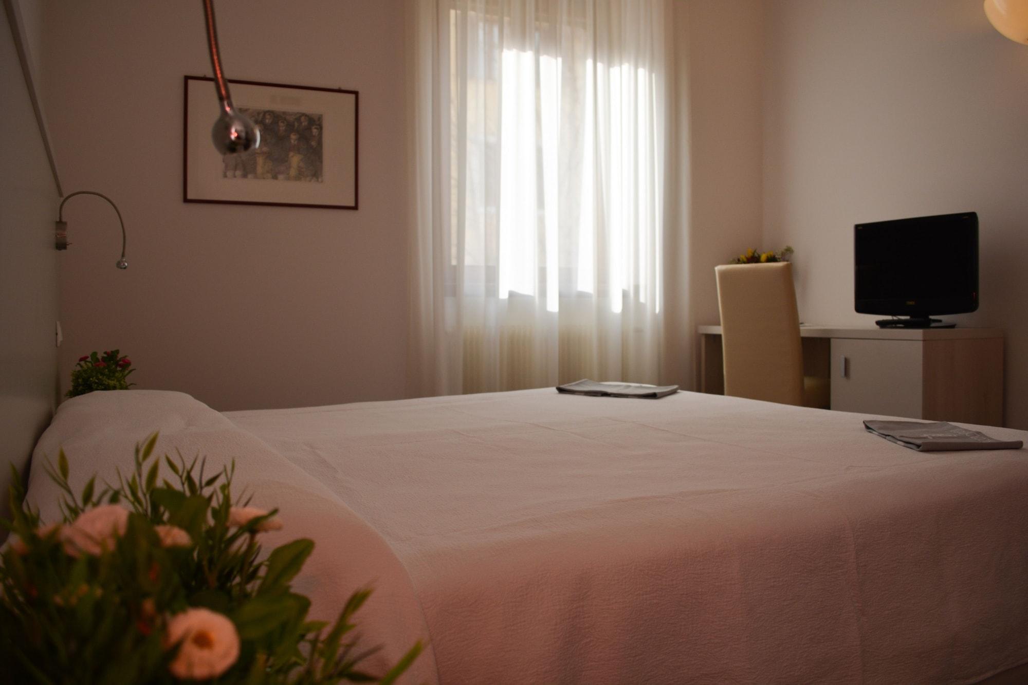 Albergo Accademia Тренто Экстерьер фото