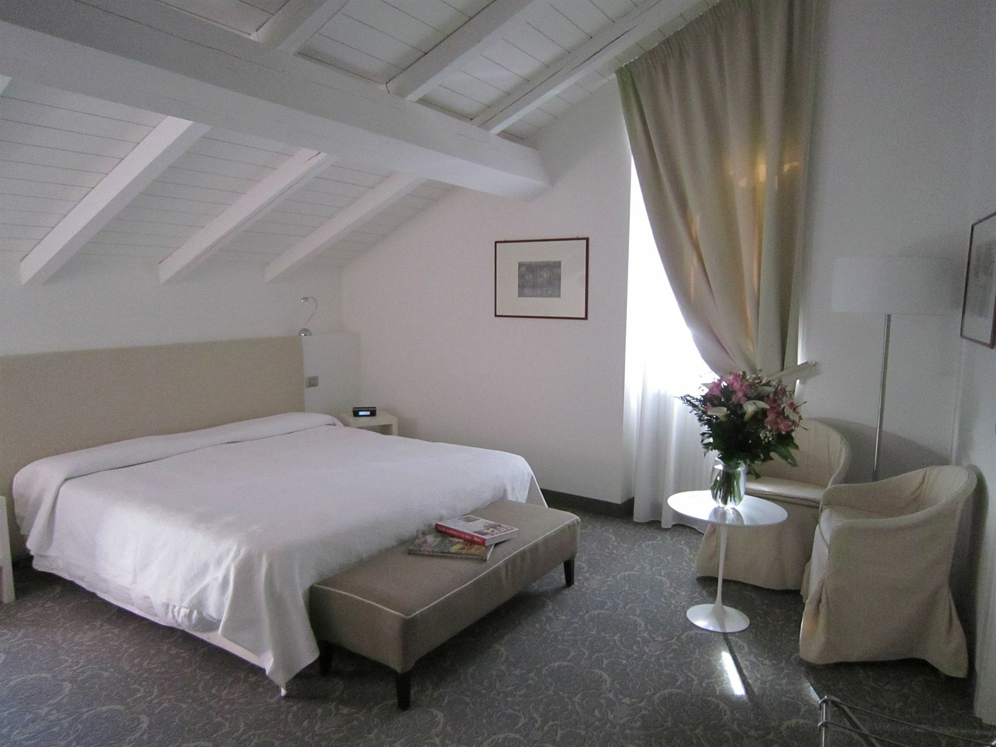 Albergo Accademia Тренто Экстерьер фото