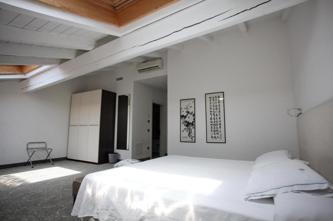 Albergo Accademia Тренто Экстерьер фото