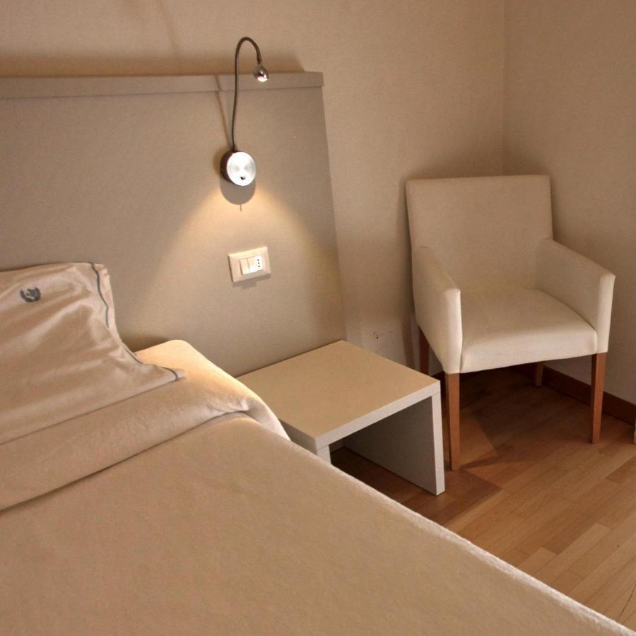 Albergo Accademia Тренто Экстерьер фото